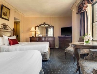 Pinnacle Double Queen Room