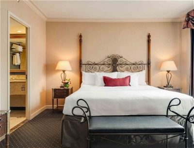 Pinnacle King Room 2