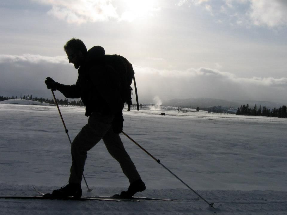 yellowstone park snowcoach tours