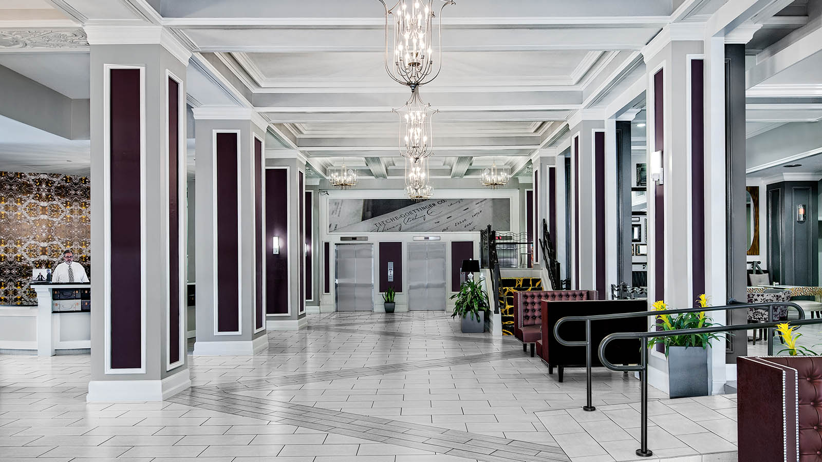 Commonwealth Park Suites Hotel