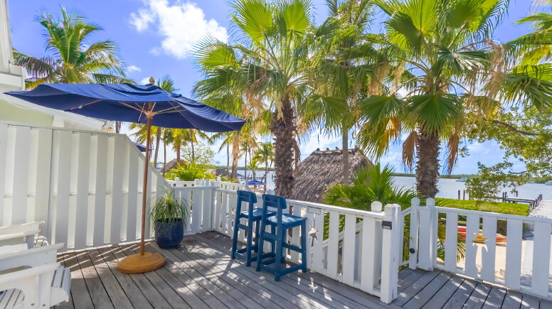 Buccaneer Palm Suite