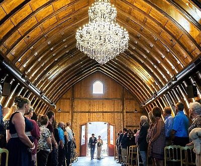 Vennebu Hill unique wedding venue near Wisconsin Dells in Baraboo Wisconsin