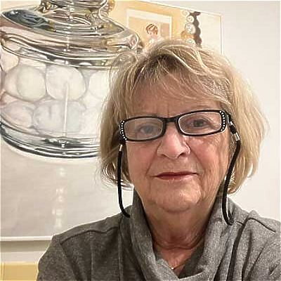 Meet the Artist - Rose Ann Derks