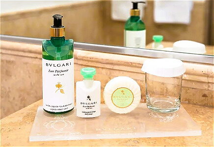 Bathroom amenities 02