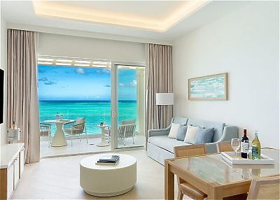 Skypool Rooftop Beachfront Villa 4 Bdrm 1
