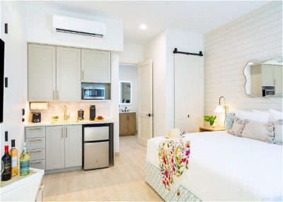 Three Bedroom Beachfront Skypool Penthouse Suite 07