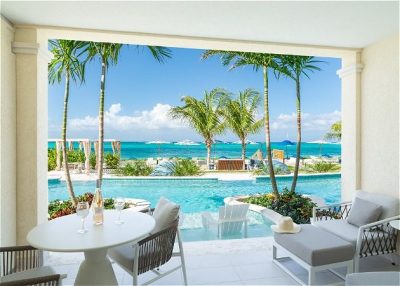 One Bedroom Beachfront Pool Junior Suite 05