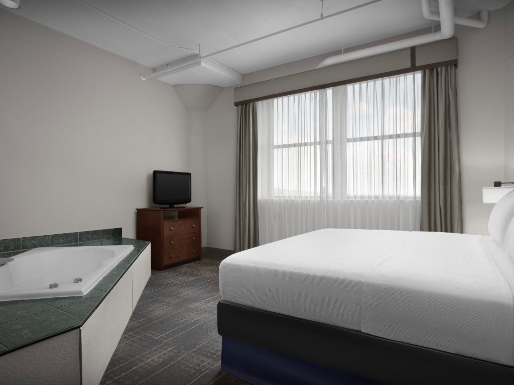 ADA Whirlpool King Suite 2