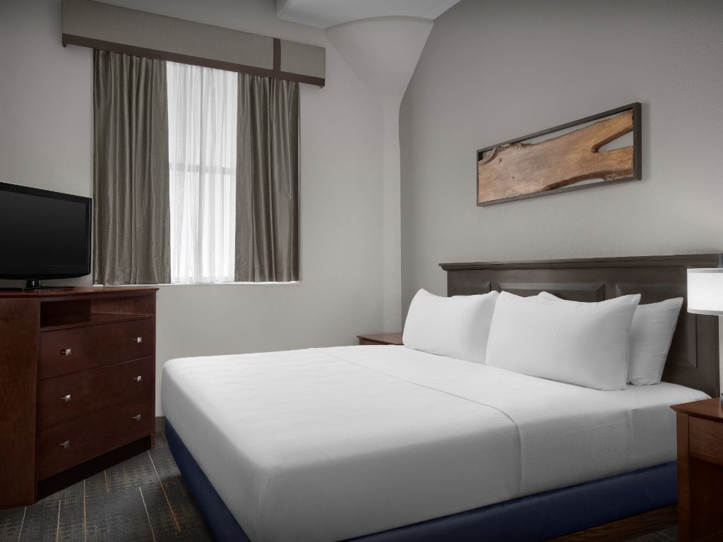 ADA Two Bedroom King Suite 2