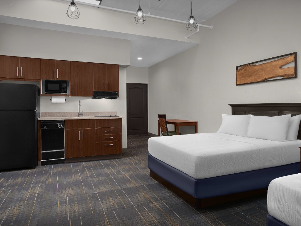 Studio Double Suite 1