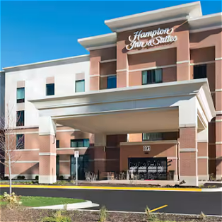 Hampton Inn & Suites Chicago Schaumburg, IL