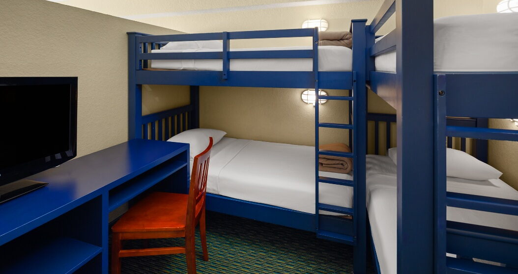 Guest room with bunk beds