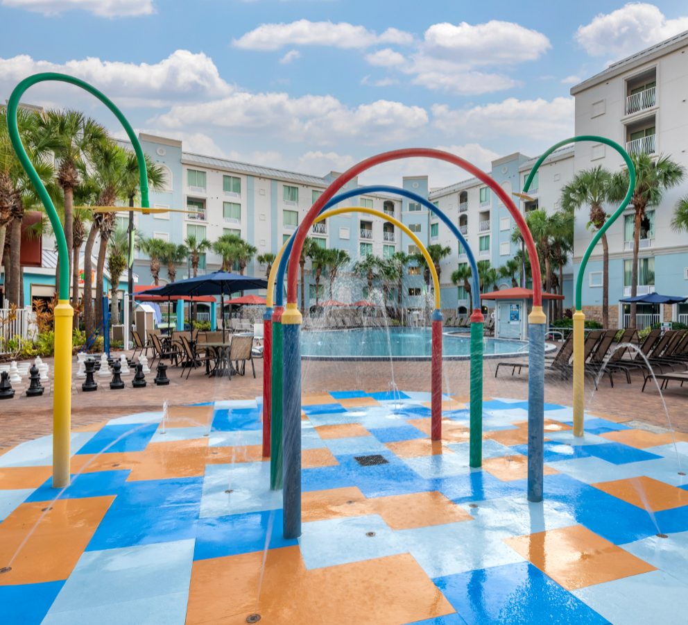 Orlando Hotel near Disney World with pool and water park