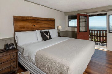 Switzerland Inn hotel room