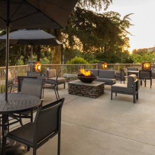 Marriott Santa Cruz California guest patio