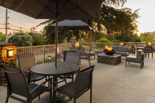 Santa Cruz, CA guest patio