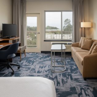 Rooms & Suites Marriott hotel Santa Cruz California