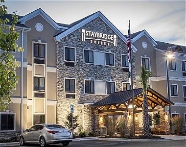 Staybridge Suites Jacksonville &ndash; Camp Lejeune Area wins 2017 Torchbearer Award