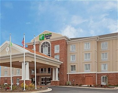 Holiday Inn Express & Suites Greensboro Airport Area